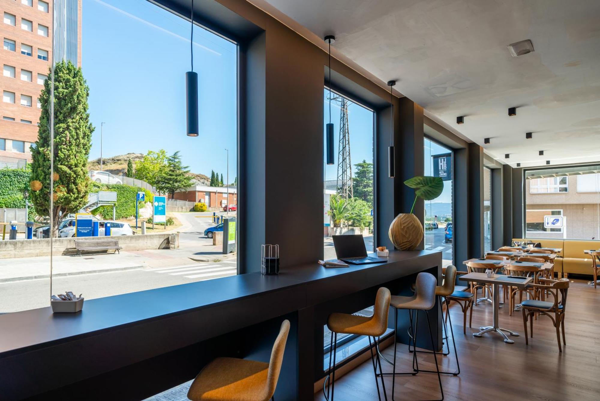 Hotel J. Balmes Vic Exterior foto
