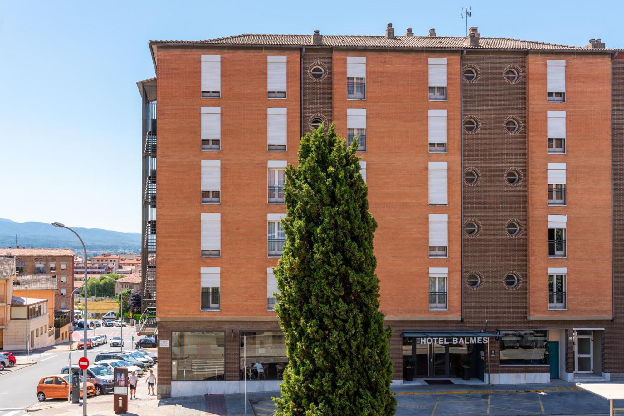 Hotel J. Balmes Vic Exterior foto