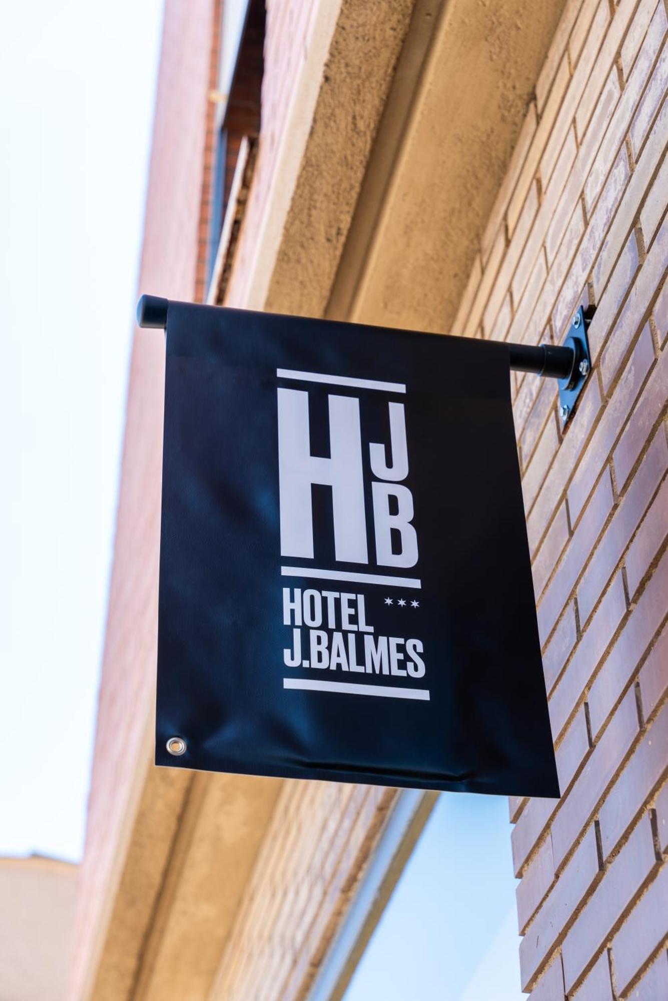 Hotel J. Balmes Vic Exterior foto